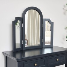 Black Arched Triple Dressing